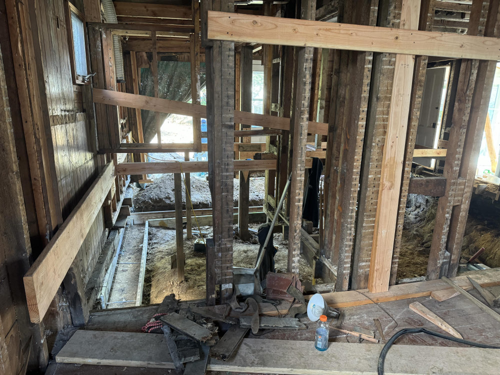 During Construction Pictures: Slide 5 of 196