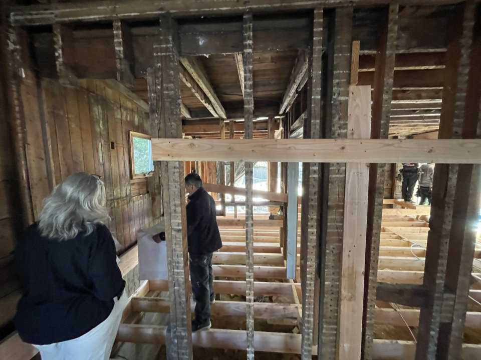 During Construction Pictures: Slide 17 of 196