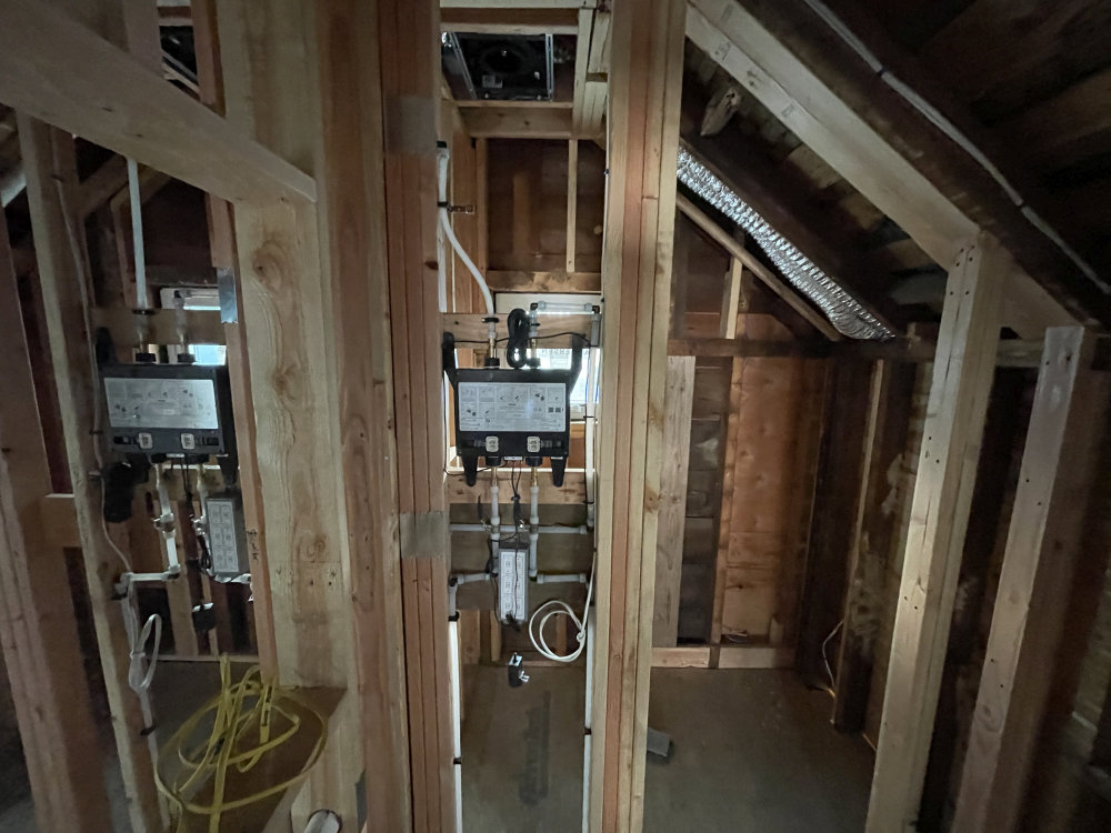 Walls Before Insulation Pictures: Slide 46 of 49